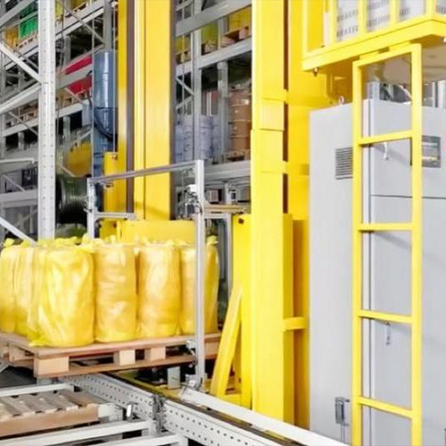 Sistema di deposito intelligente | Automazione Ai-Driven | Gestione dell'inventario abilitato per IoT