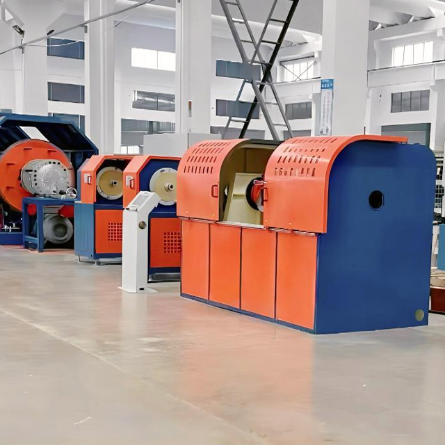 Macchina a filamento a filo bowtype a 1200 giri / min per cavi